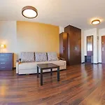 Foka, Sun & Snow Apartment *