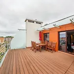 Foka, Sun & Snow Apartment