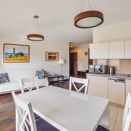 Foka, Sun & Snow Hel